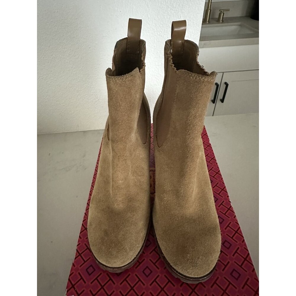 Women’s Tory Burch Stafford Tan Suede Leather Ankle Lug Sole Heeled Booties 7.5 - Picture 10 of 10